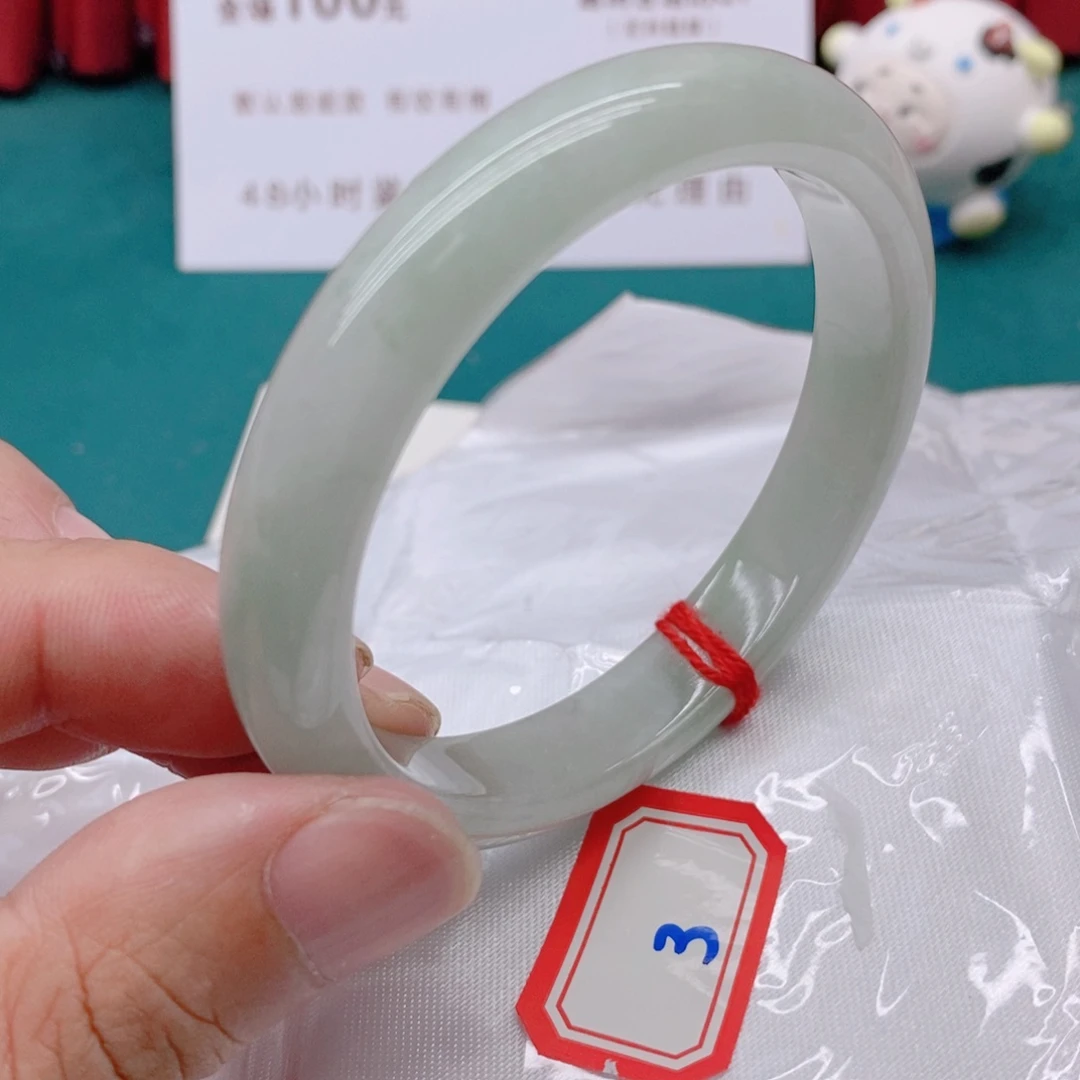 翡翠手镯未镶嵌033333/57