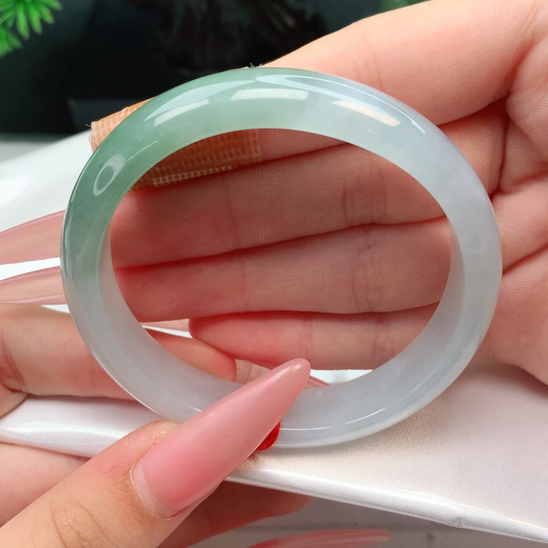 未镶嵌手镯翡翠贵妃55