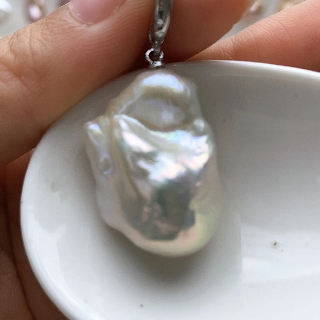 颈饰未镶嵌淡水珍珠