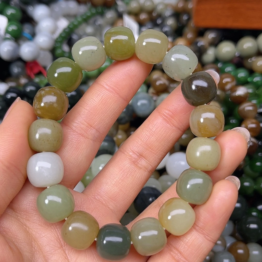 和田玉未镶嵌手链