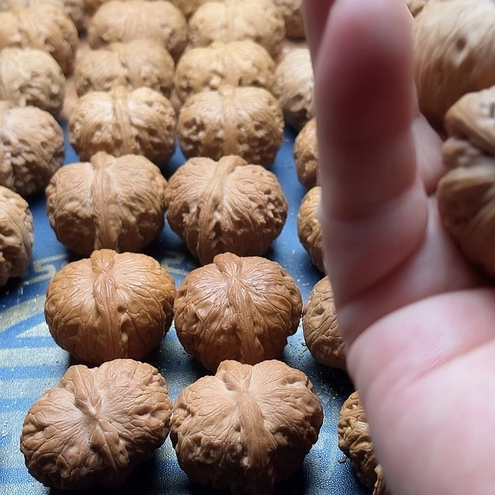 把件桃核亦***?核桃41