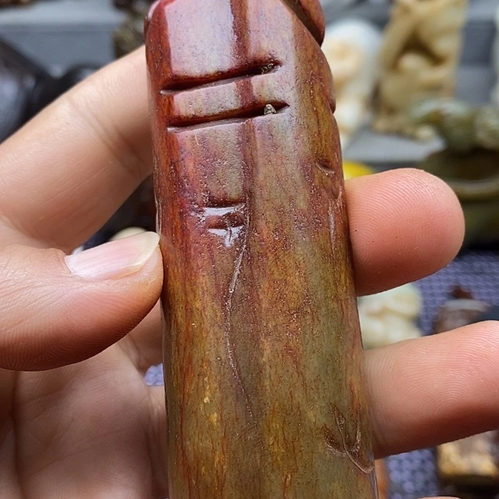 未镶嵌蛇纹石玉颈饰