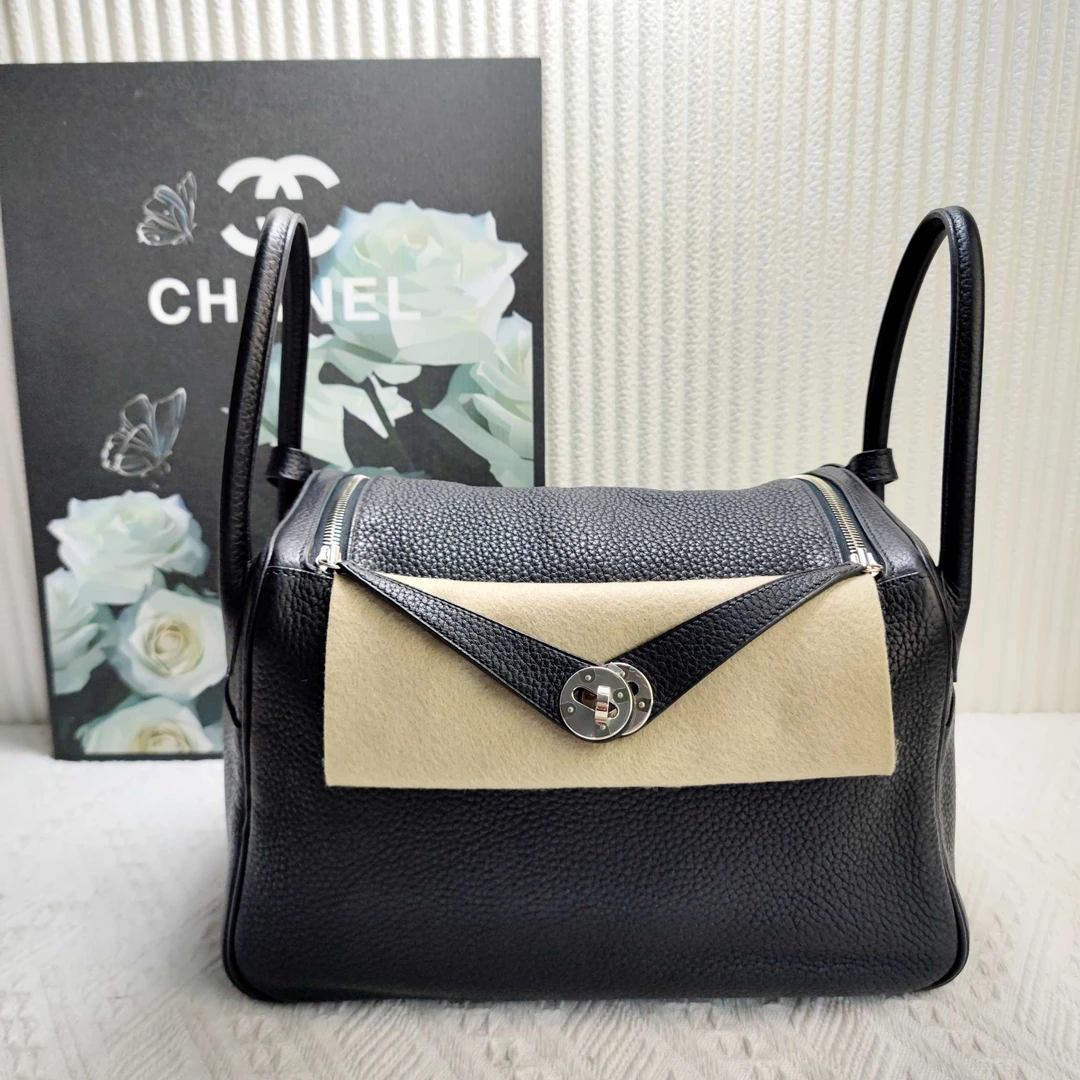 95新 Hermes/爱马仕 文子姐专属Hermes爱马仕黑银lindy   d0010