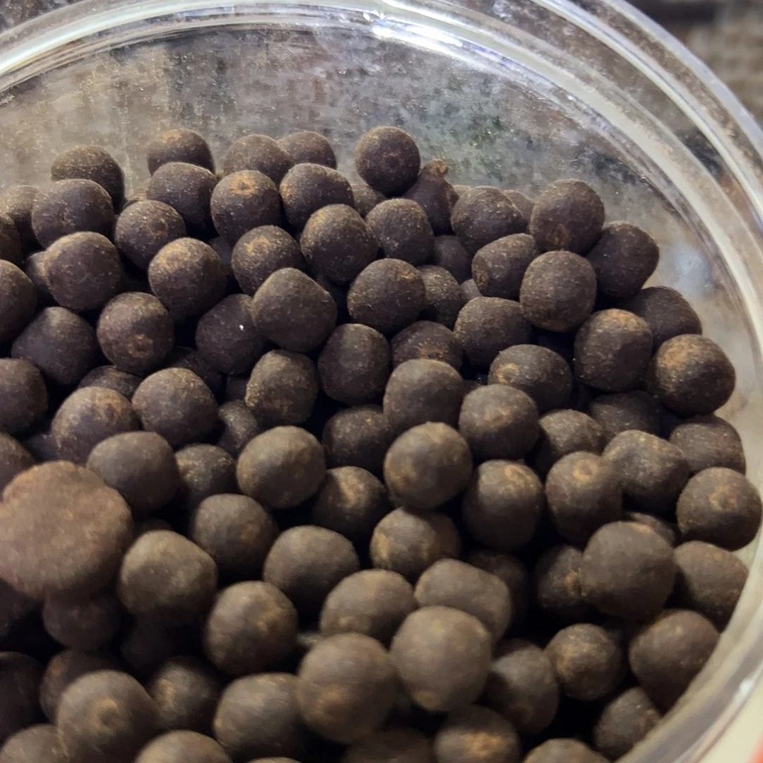 香粉乌沉100克，药材香