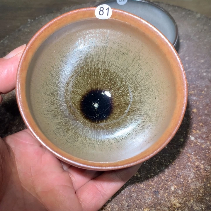 茶盏细看这支公屏上说81