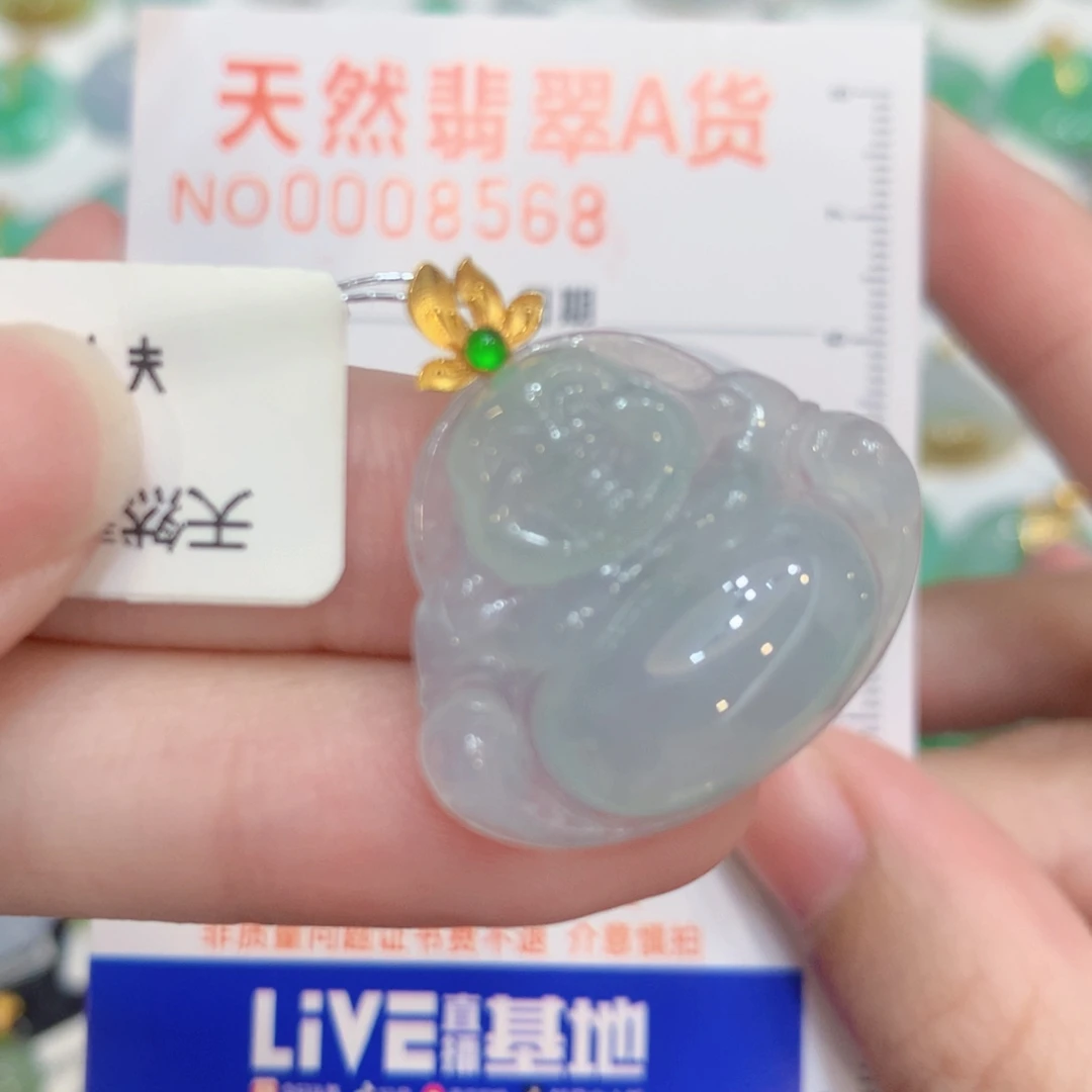 翡翠18K金镶嵌颈饰佛公