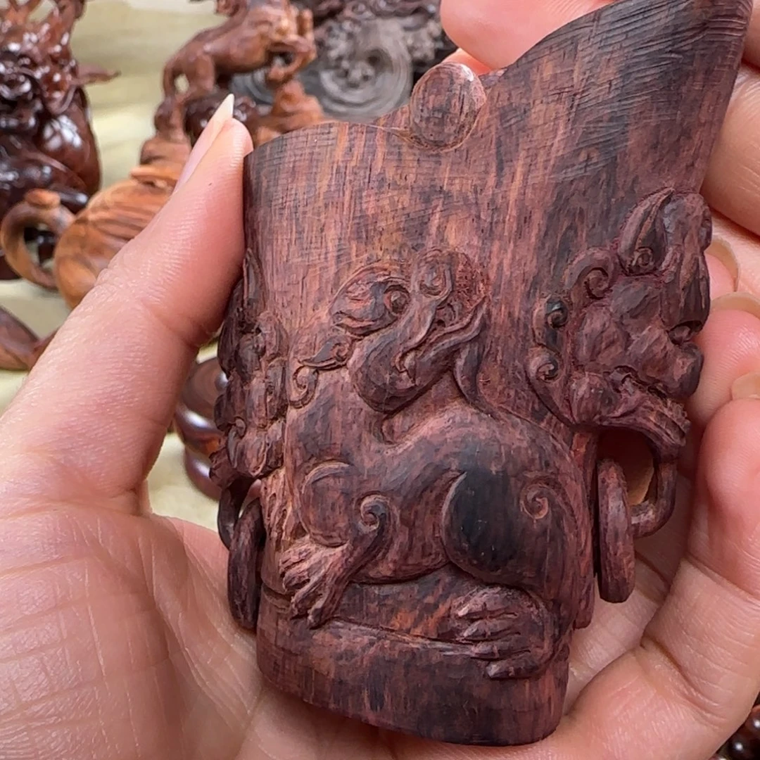 王***伟黄花梨/降香黄檀把件爵杯 手把件