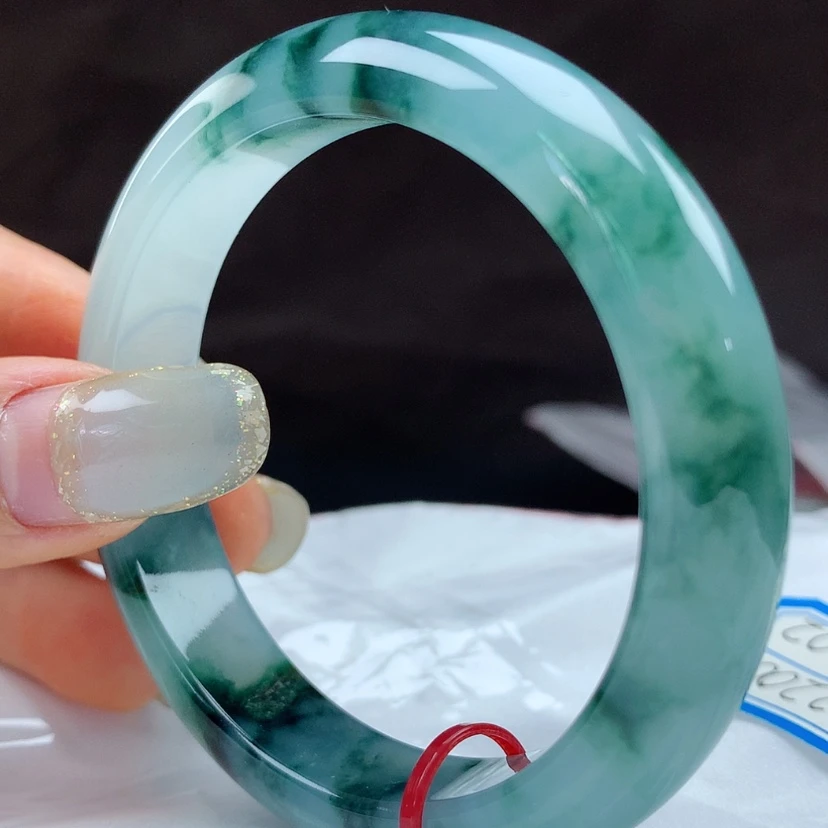 【闪购商品】未镶嵌手镯翡翠97202，