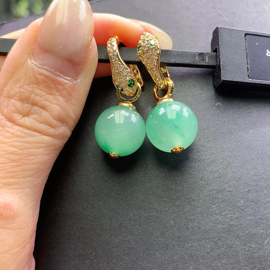 石英质玉合金耳坠