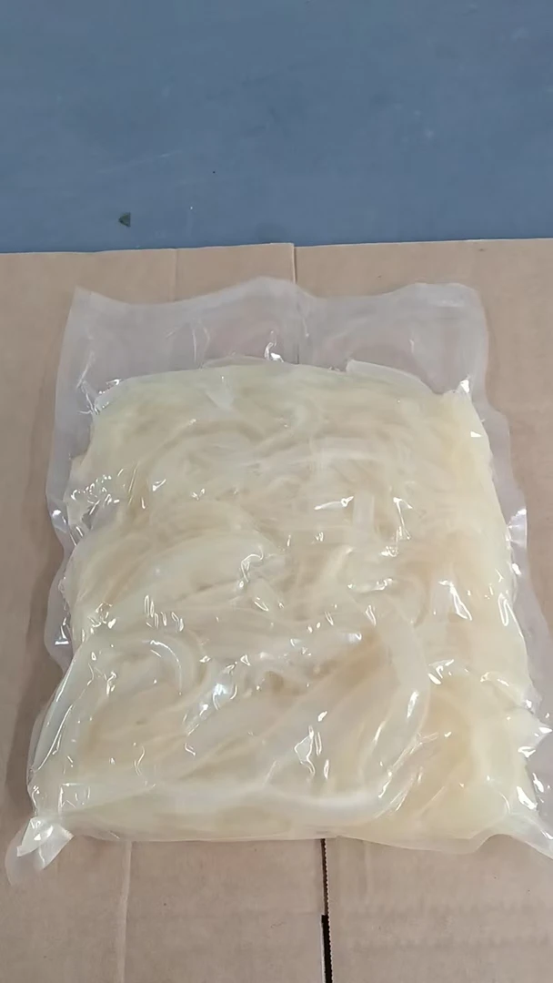 新鲜真空清水煮熟牛皮切条牛皮火锅冒菜麻辣烫半成品下酒菜