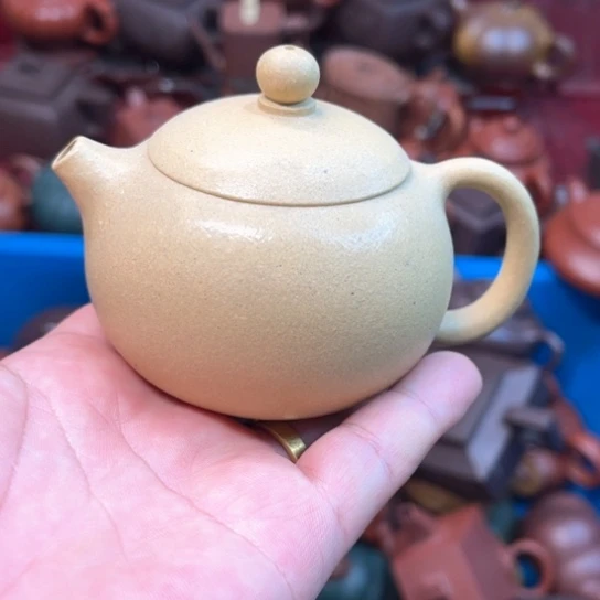 紫砂茶壶瑕疵……………………