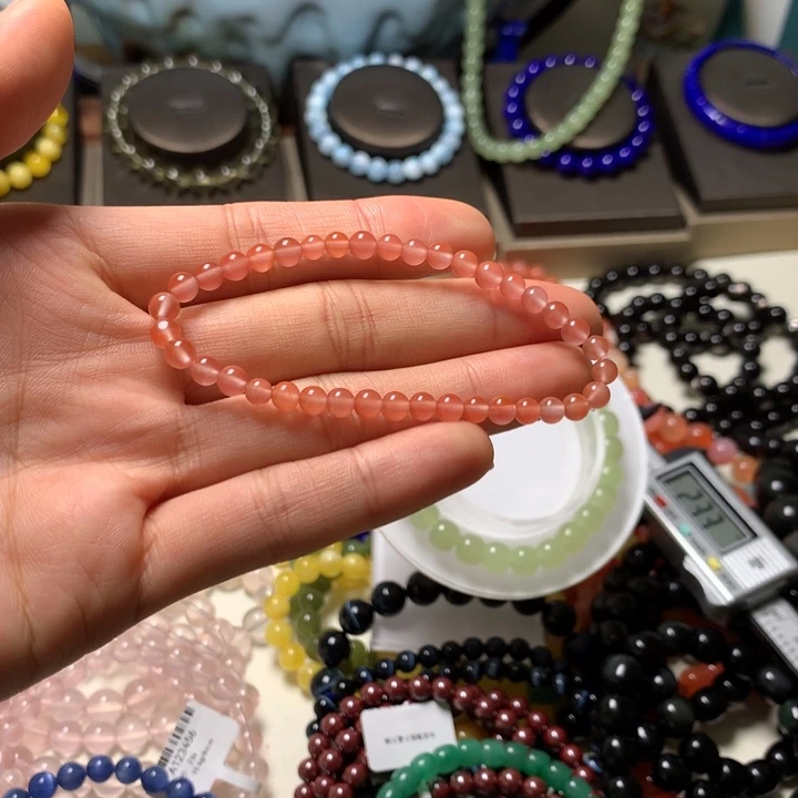 南红玛瑙手链未镶嵌