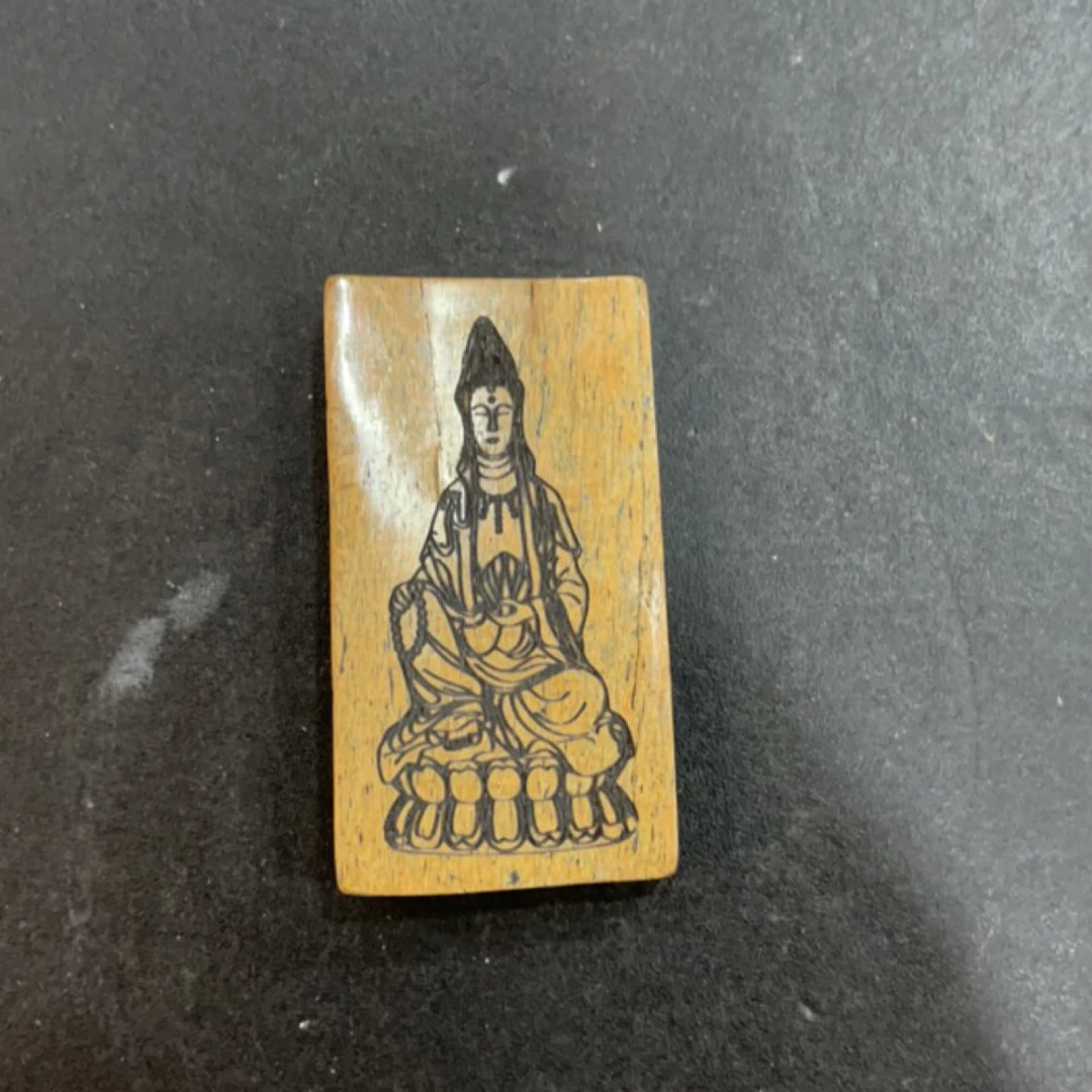猛犸约46克雕刻件AG35