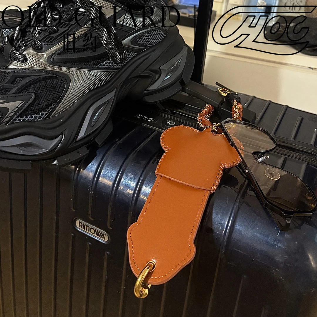 OLDGUARD x CHOC行李牌包挂件联名系列牛皮编制挂链手链铜环礼盒