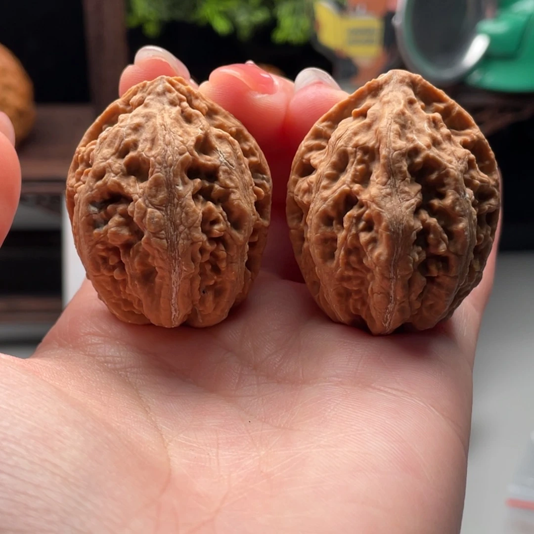 文玩核桃把件小楸千花皮24