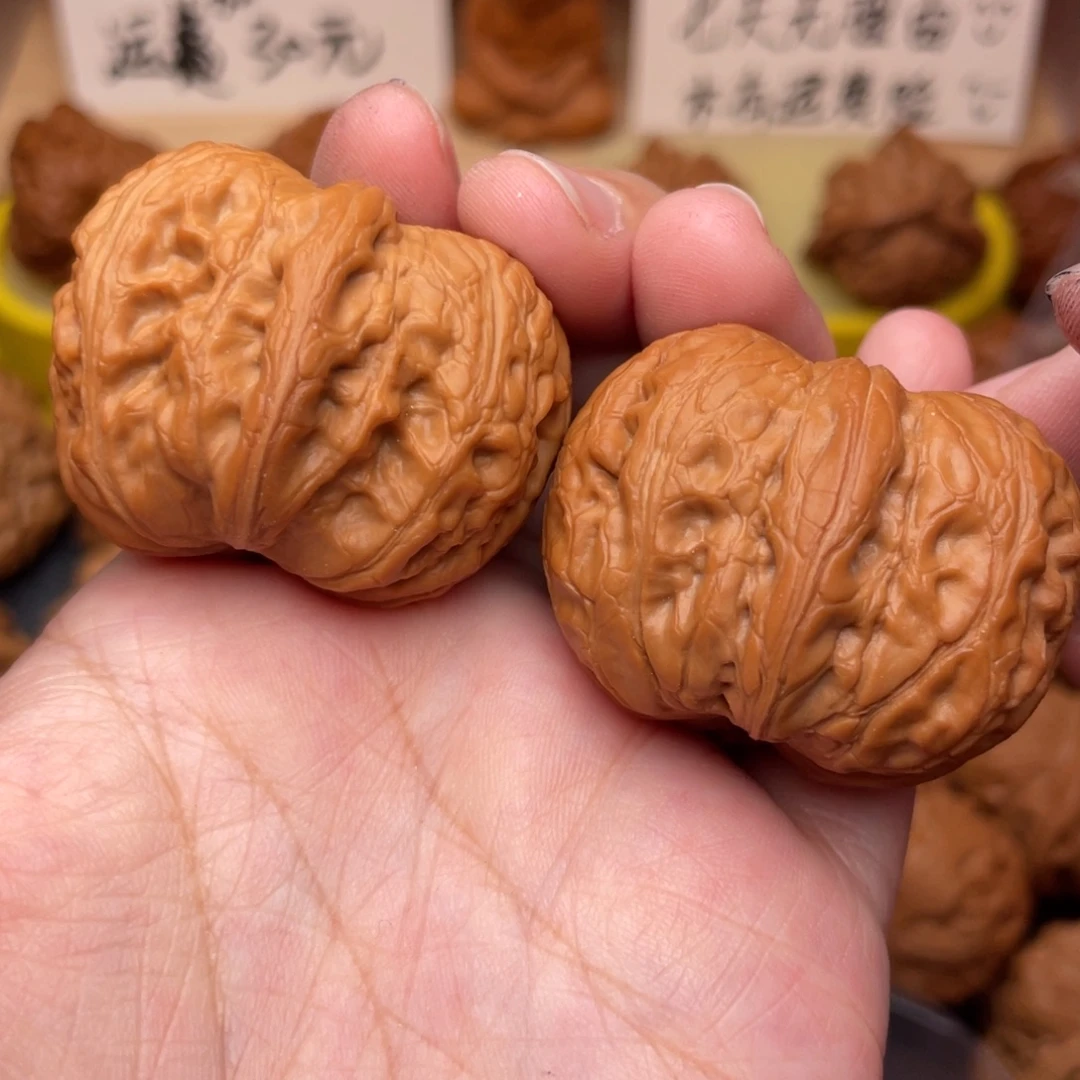 文玩核桃把件元宝40