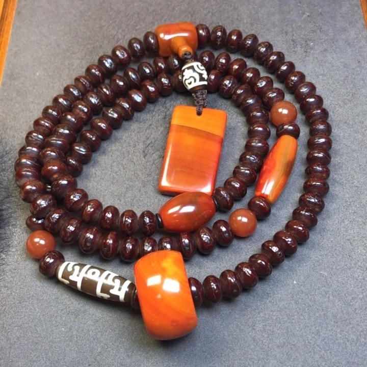 凤眼菩提吊坠ღ****?凤眼