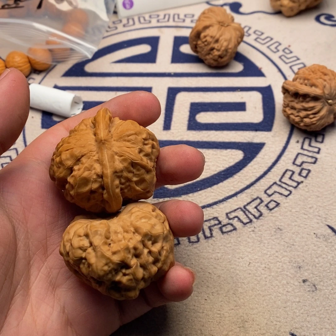 帅***8吊坠文玩核桃41号