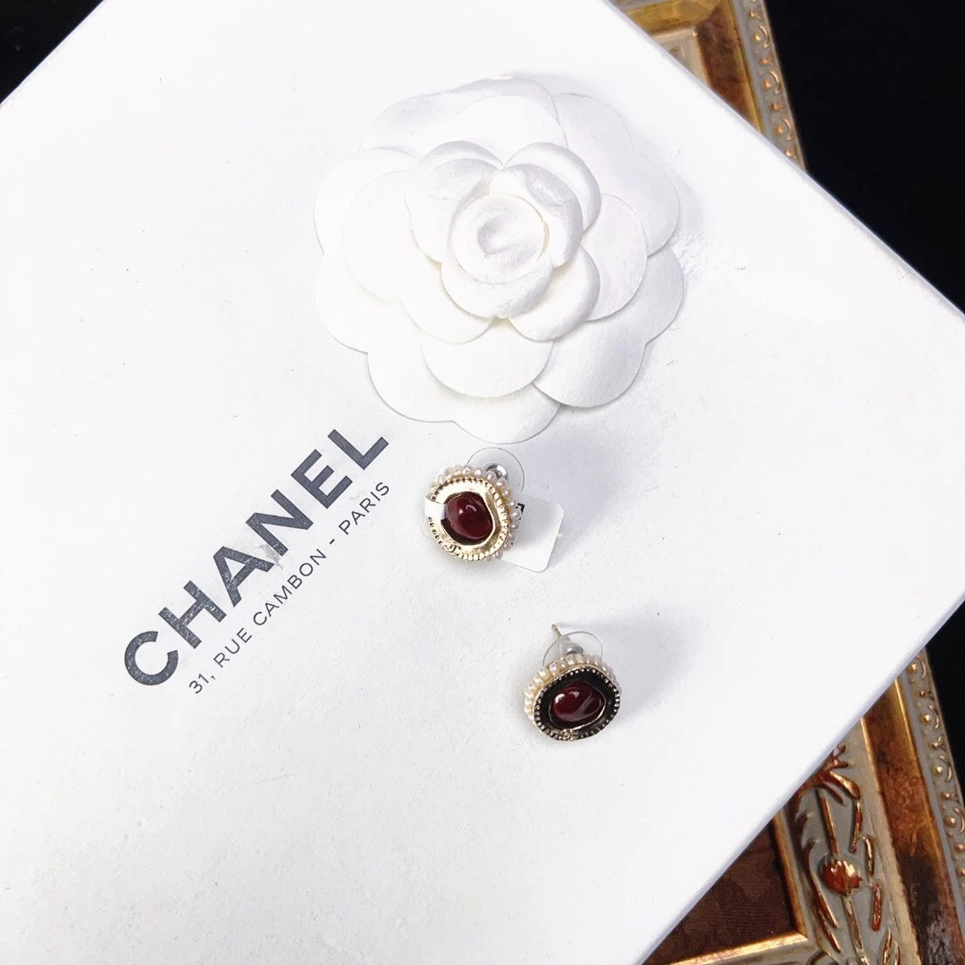 95新 Chanel/香奈儿 柚礼中古/香奈儿红琉璃耳钉lz511591