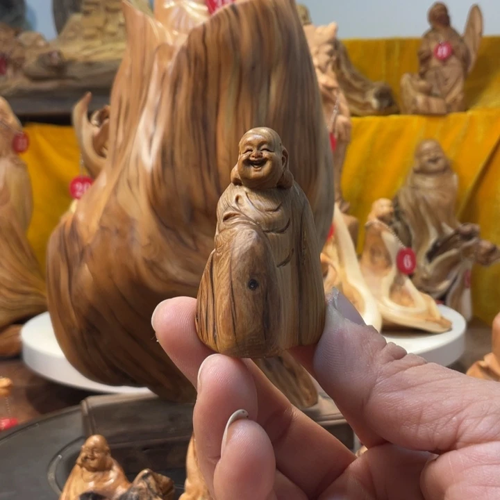 柏木（崖柏）谁***开崖柏  弥勒