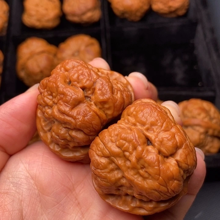 文玩核桃吊坠秦岭核桃