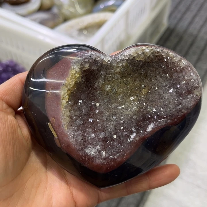 未镶嵌水晶珠宝半成品彩爱心