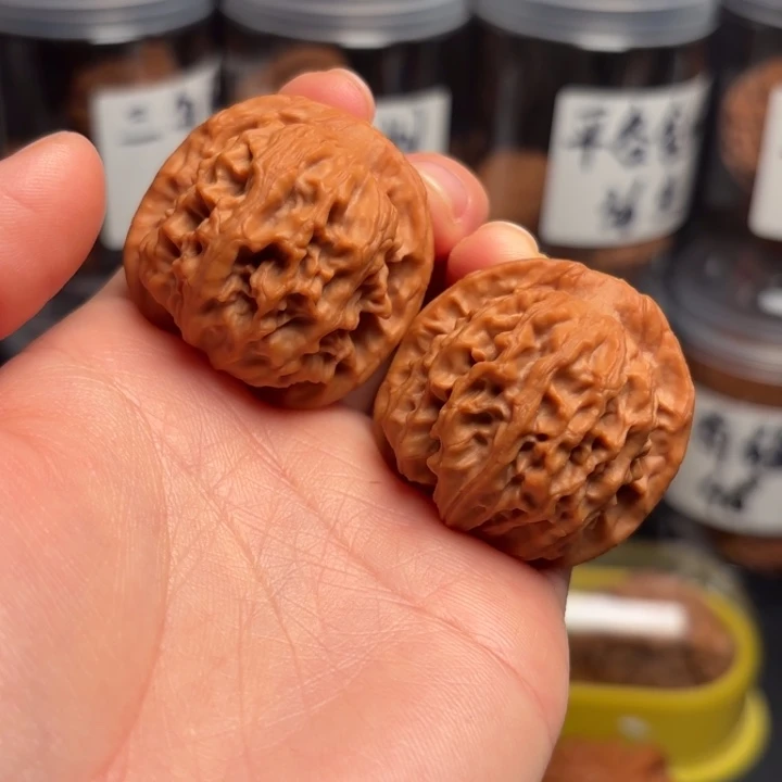 桃核吊坠36天地二爷帽