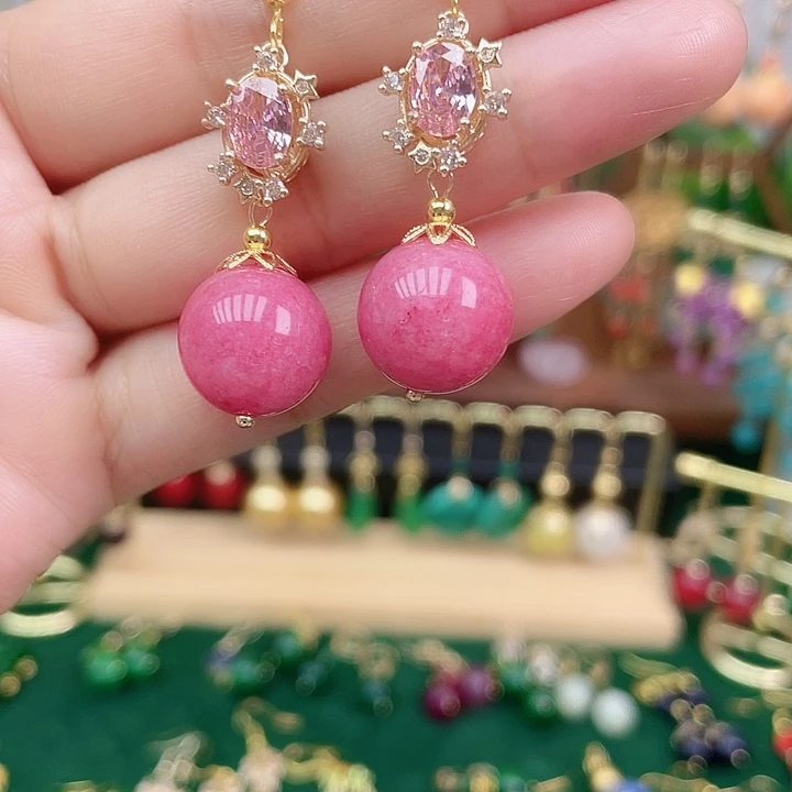 石英岩玉合金耳饰