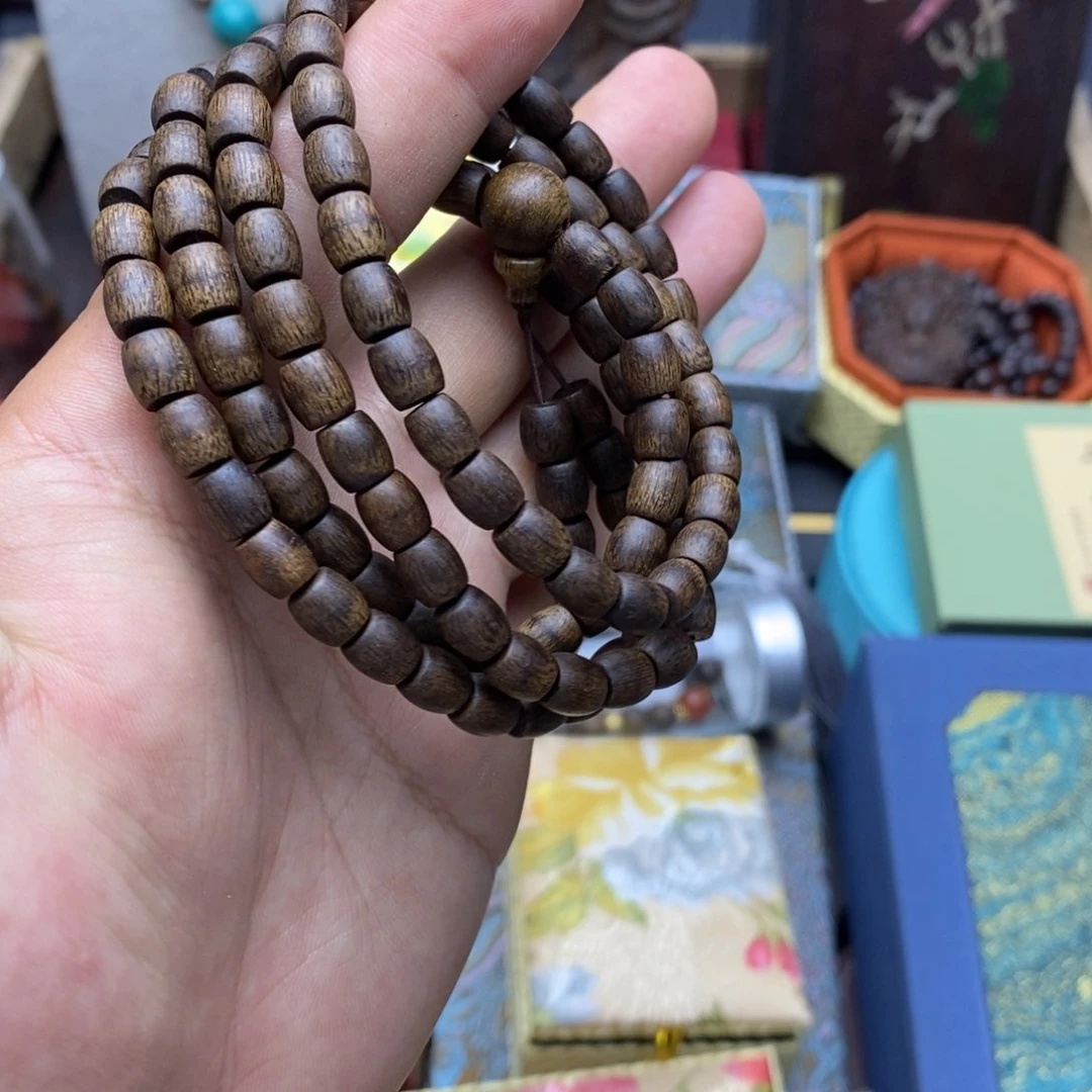 大叶紫檀（黑酸枝木类）