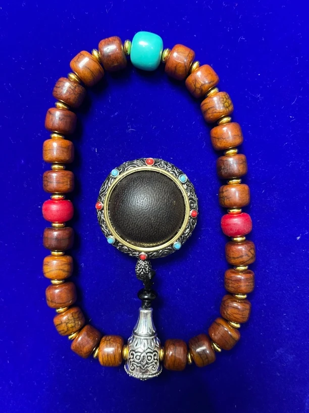 精品高端虎虎手持串D9944