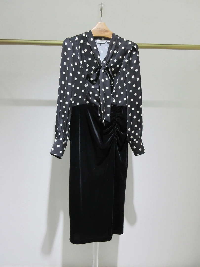 【达人专属】韩序新款时尚连衣裙2628A8006