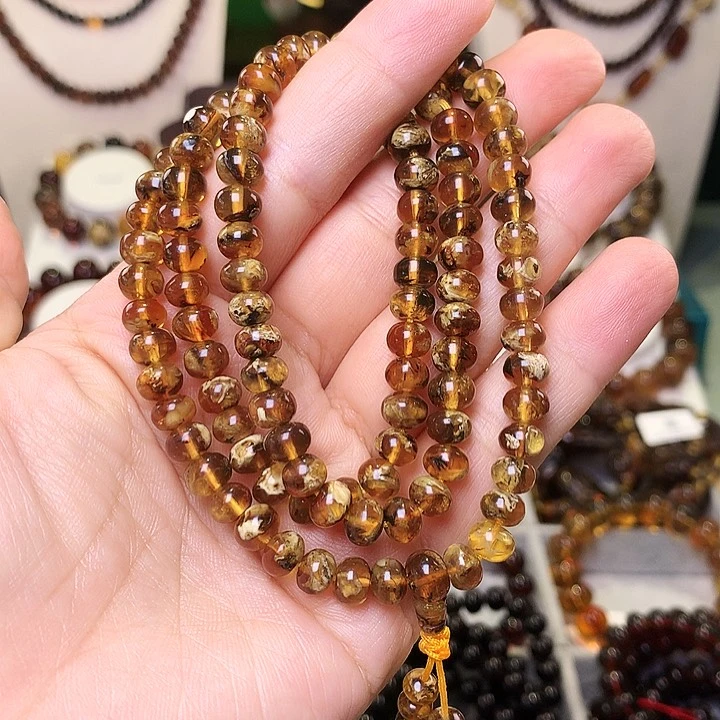 未镶嵌琥珀裸石溶洞花6+