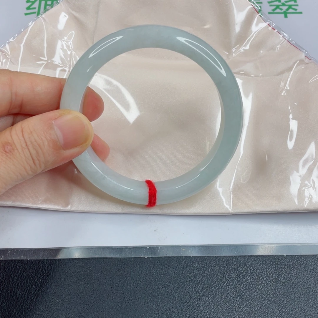 三***凉翡翠未镶嵌手镯翡翠手镯