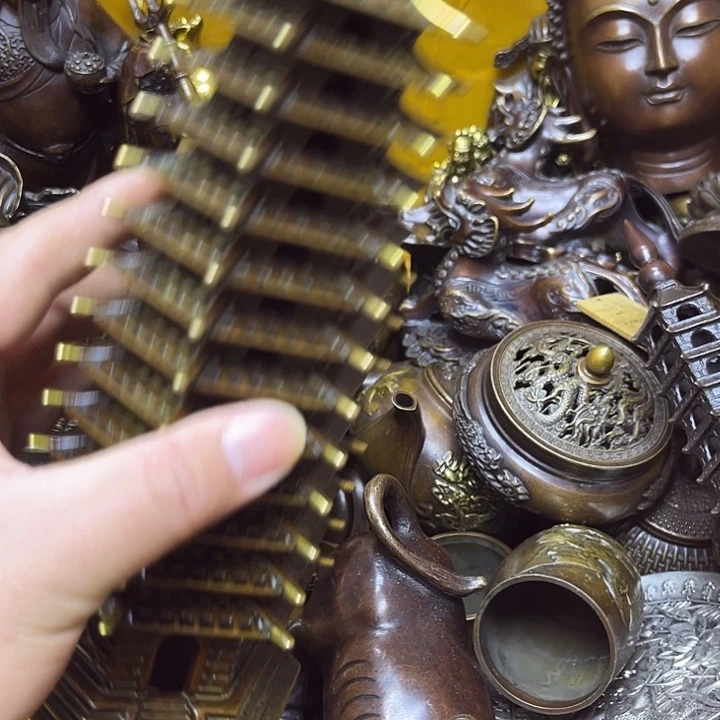 诚信经营精美铜器