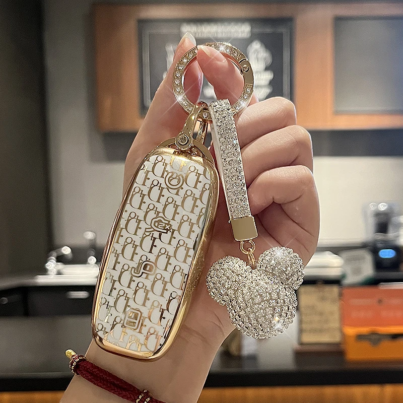 适用腾势钥匙套新款D9DM-i汽车N7包N8壳N9GT630max高档扣男女士