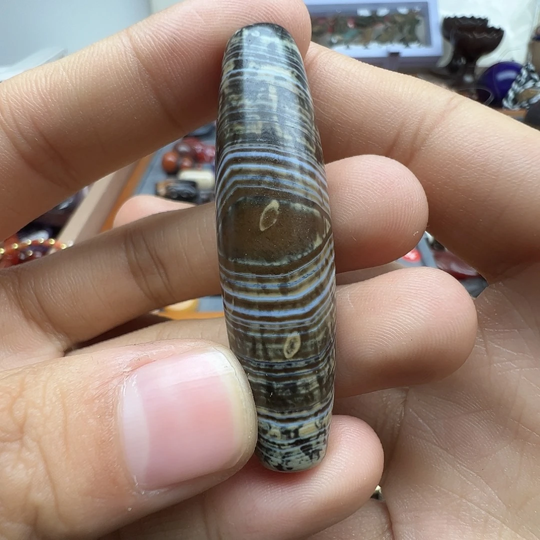 无***为玛瑙/玉髓足铂镶嵌珠宝半成品