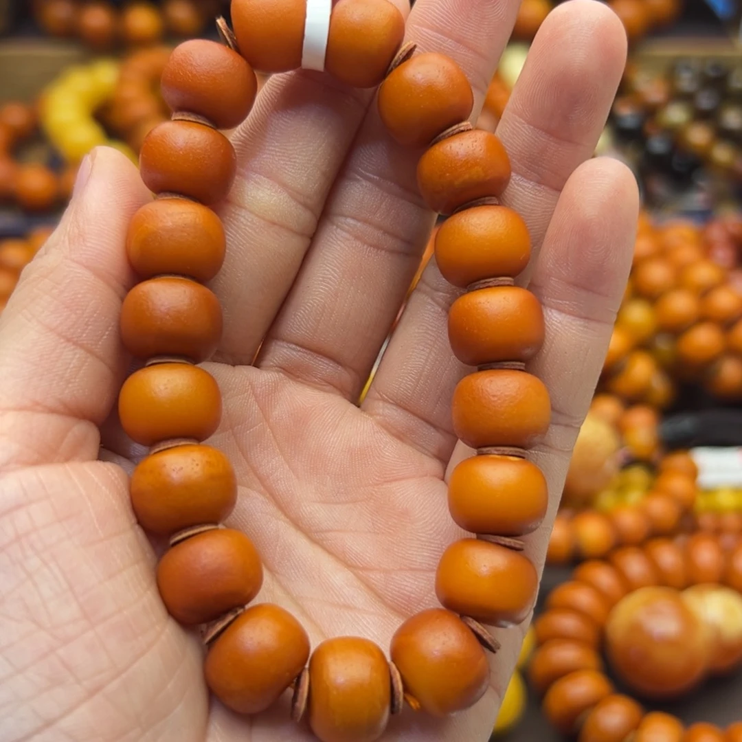 未镶嵌琥珀珠宝奇石