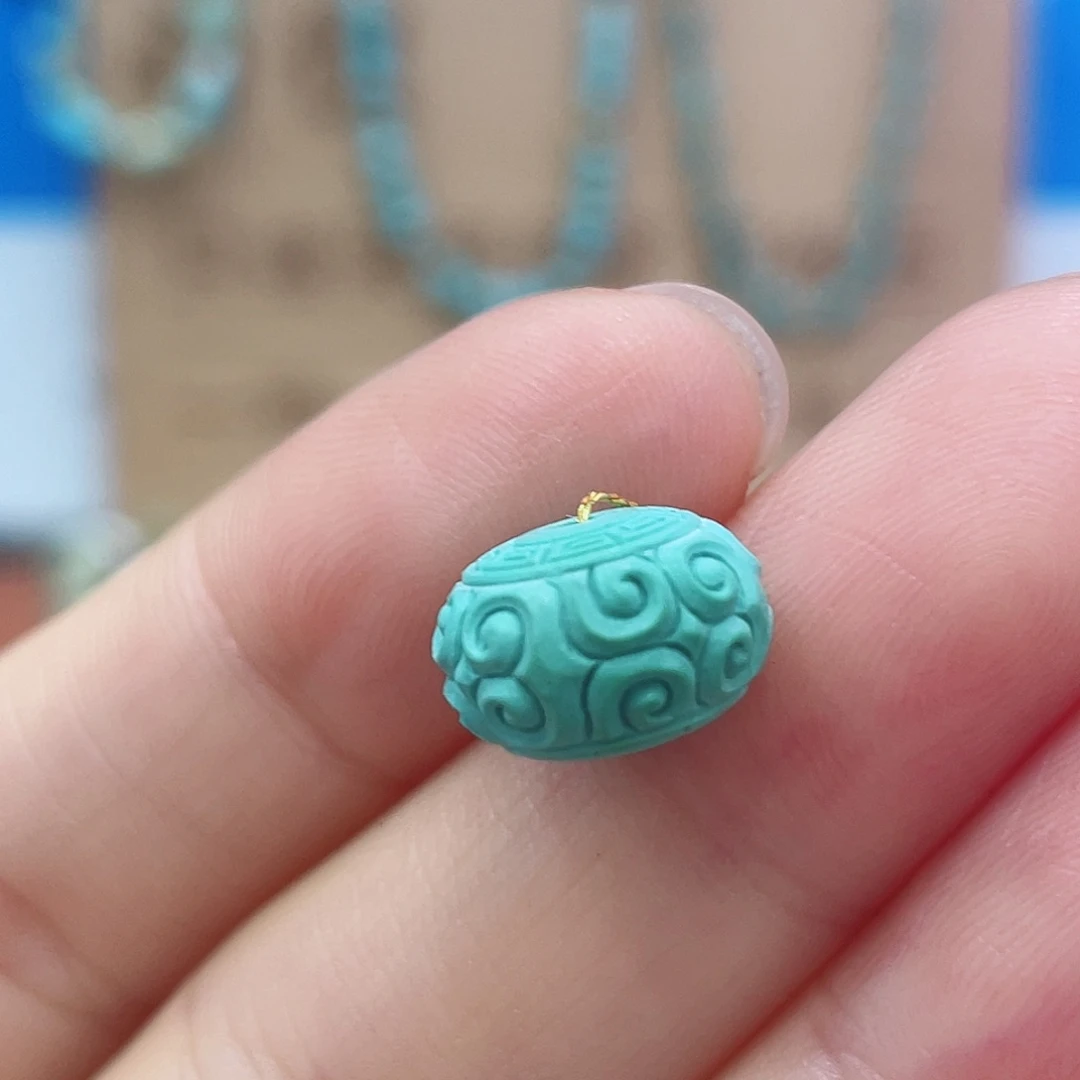 未镶嵌绿松石珠宝奇石