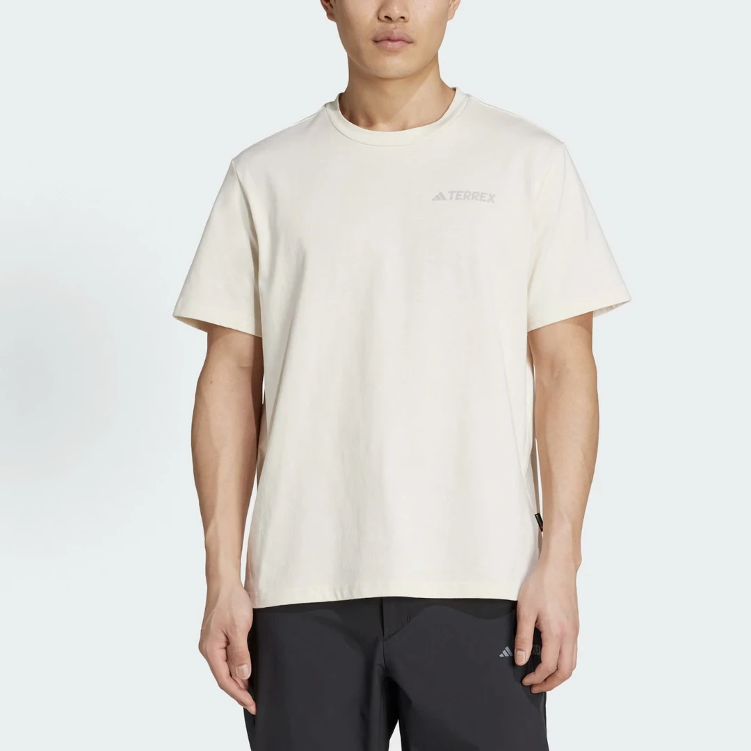 adidas/阿迪达斯男款山系户外时尚简约宽松套头圆领短袖T恤JI8310