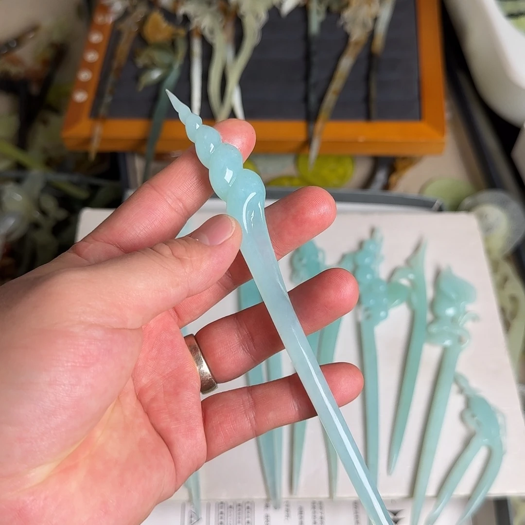 蛇纹石玉未镶嵌发饰