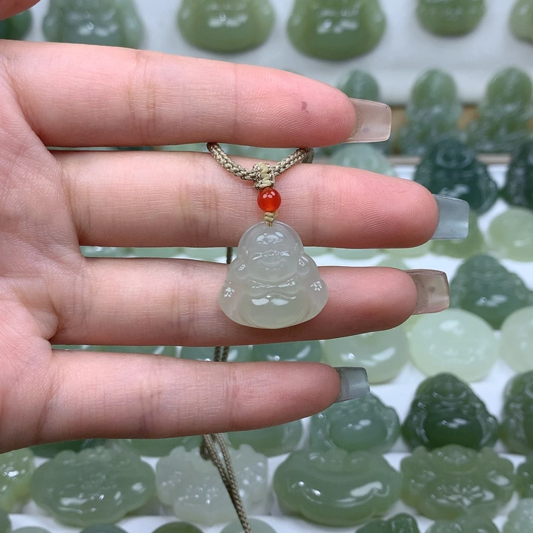 【闪购商品】颈饰未镶嵌和田玉