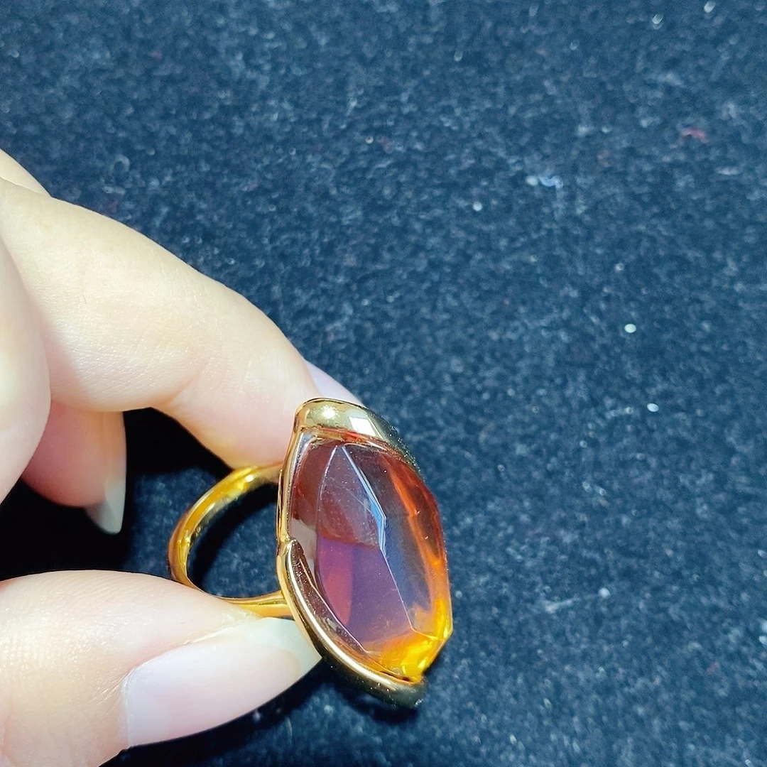 蓝珀银S925镶嵌珠宝奇石红蓝钻切戒指