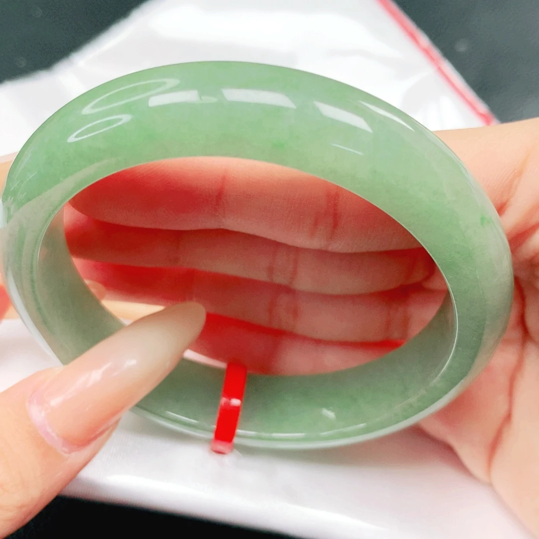 翡翠未镶嵌手镯59