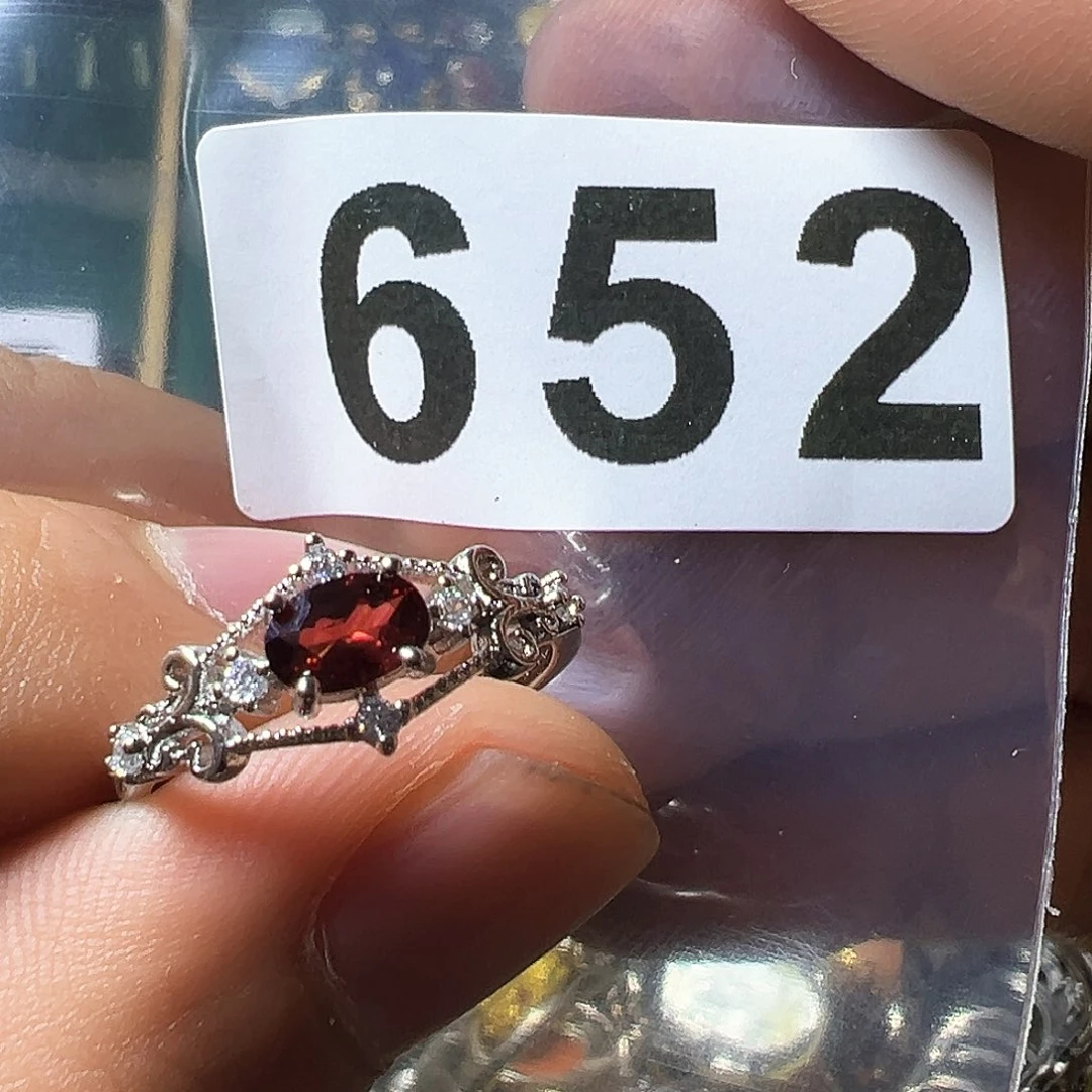 石榴石戒指未镶嵌