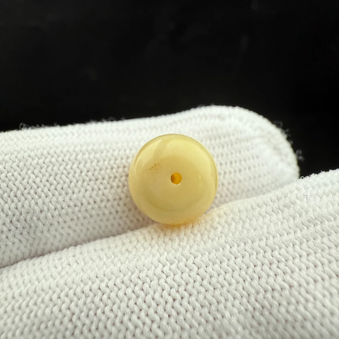 J2620天然蜜原矿蜡墩子10*8.2mm支持复检