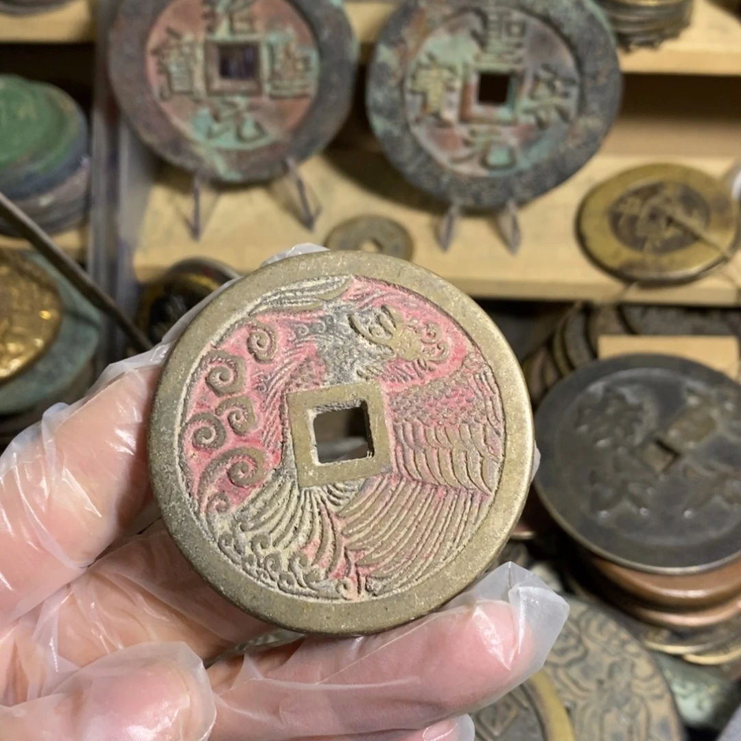 铜现代工艺品学习币
