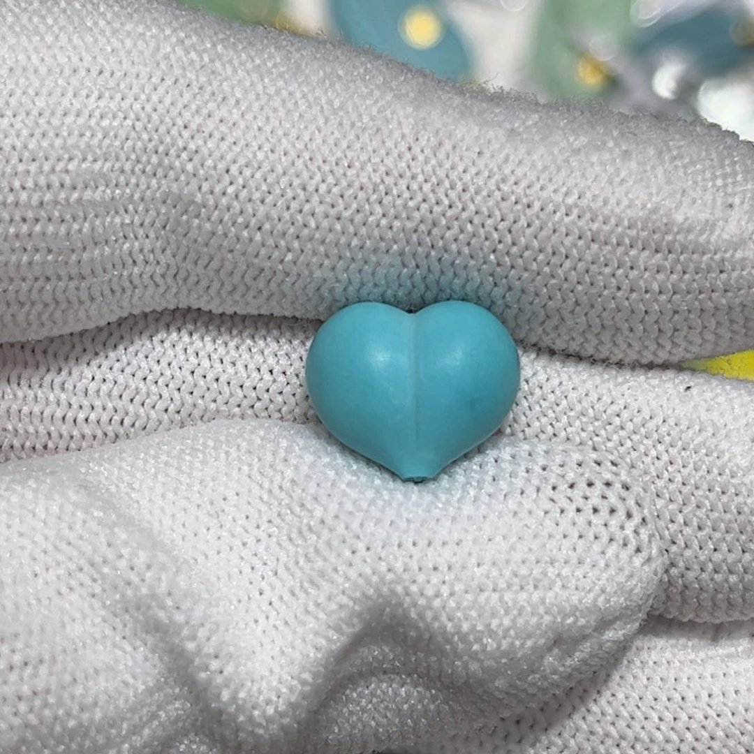 未镶嵌绿松石珠宝奇石精品蓝屁桃12.8