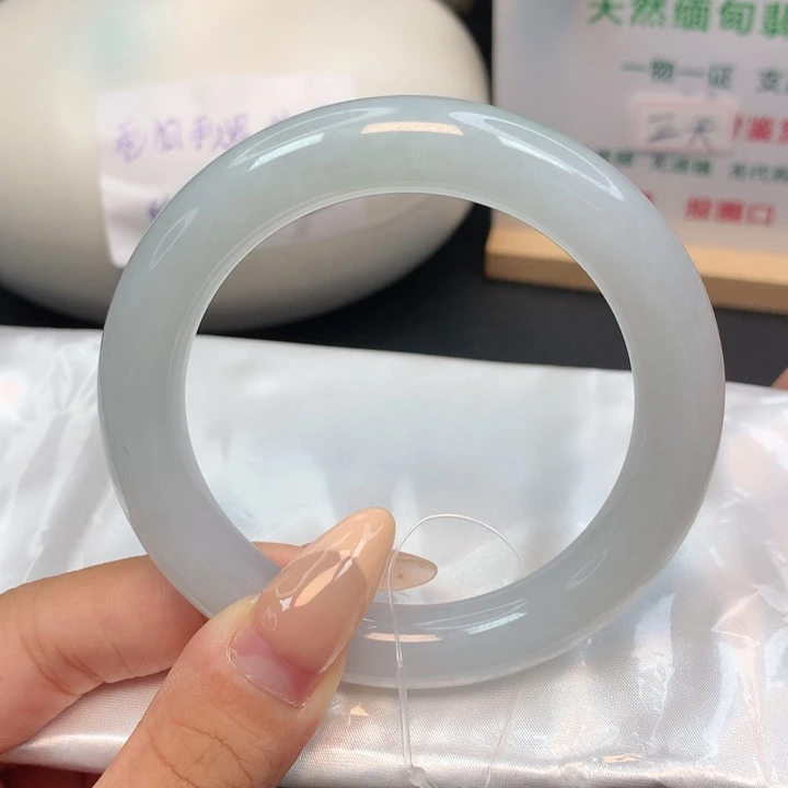 未镶嵌手镯翡翠11