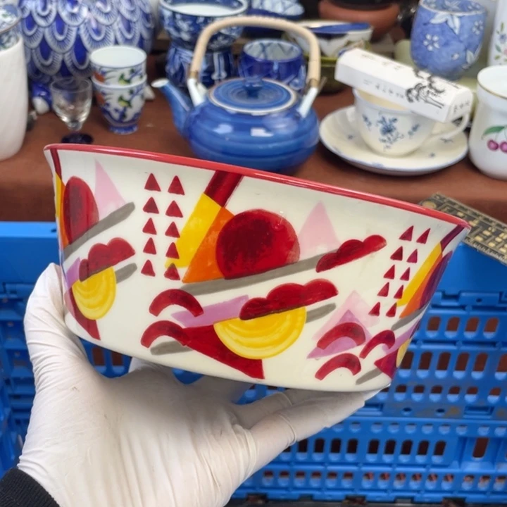 他家瓷器真美…开播了