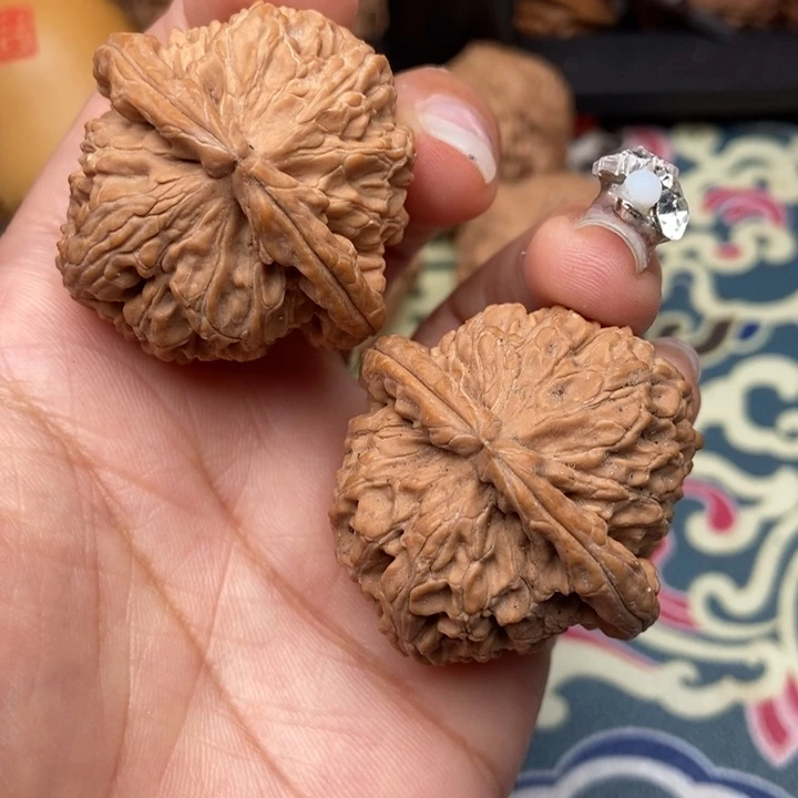 桃核吊坠Z****白狮子狮子头